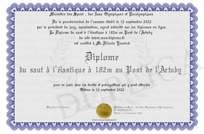 Diplome-du-saut-a-l-elastique-a-182m-au-Pont-de-l-Artuby