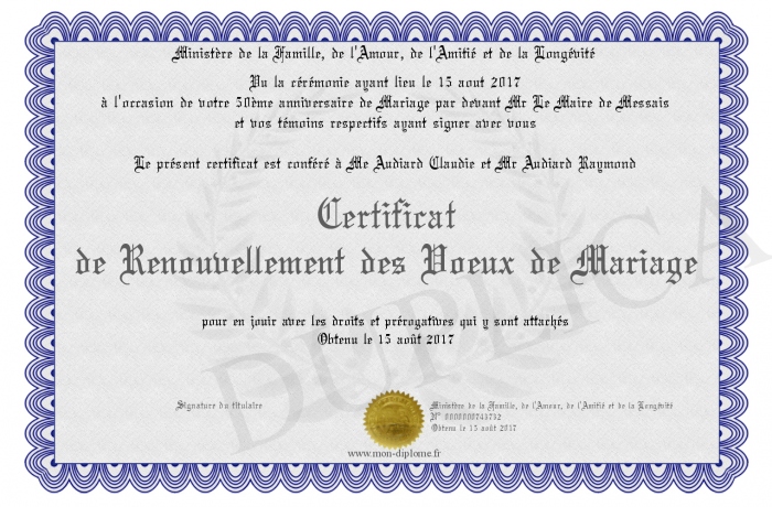 Renouvellement De Voeux De Mariage à L'église www.mon-diplome.fr